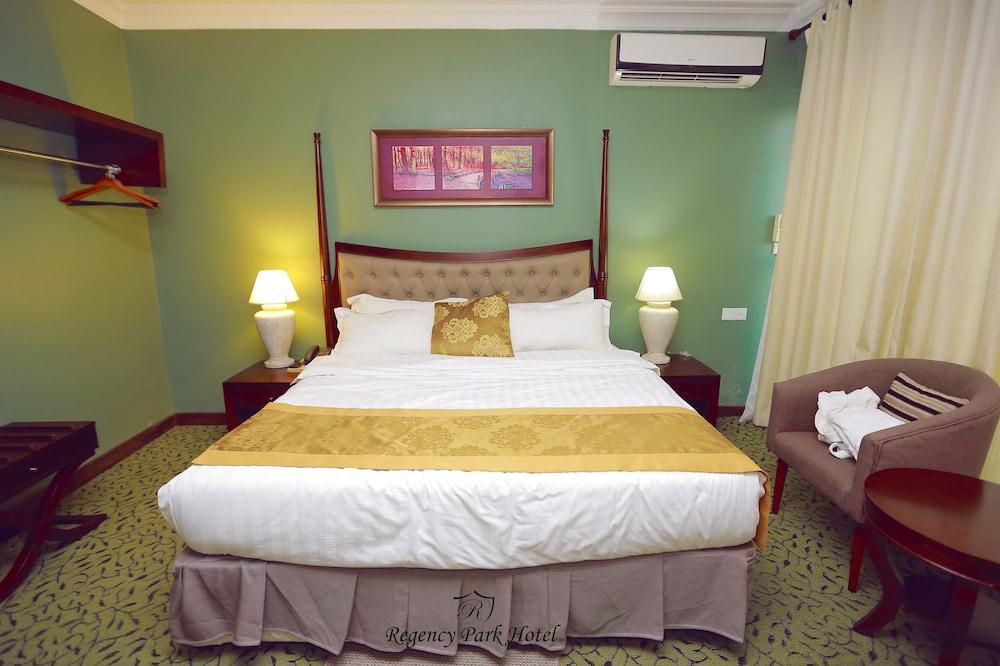 Regency Park Hotel Dar es Salaam Extérieur photo
