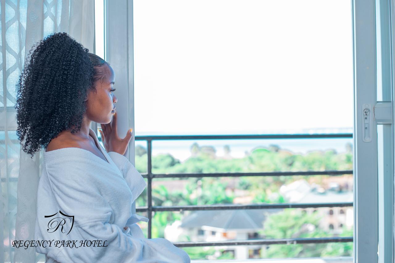 Regency Park Hotel Dar es Salaam Extérieur photo