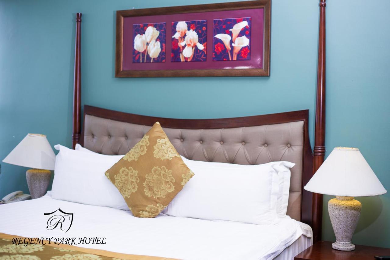 Regency Park Hotel Dar es Salaam Extérieur photo